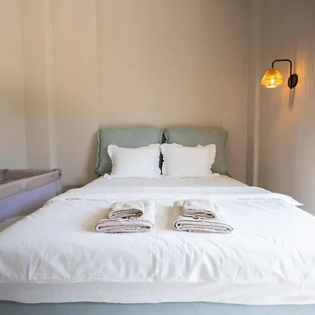 شقة Veranda Seaview Luxury With Shared Pool