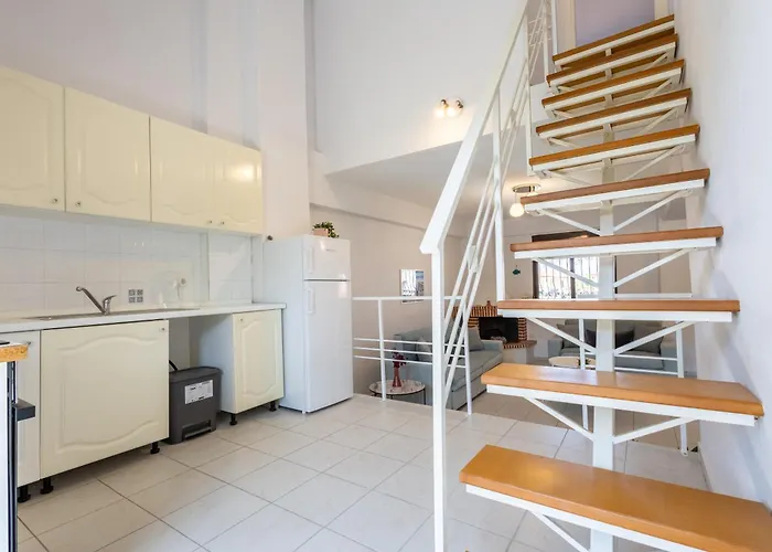 Veranda Seaview Luxury דירה