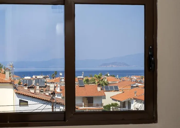 Veranda Seaview Luxury דירה